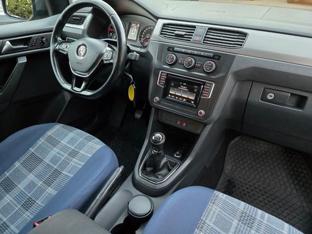 VOLKSWAGEN Caddy 2.0 TDI 122 CV 4MOTION autocarro 4 posti