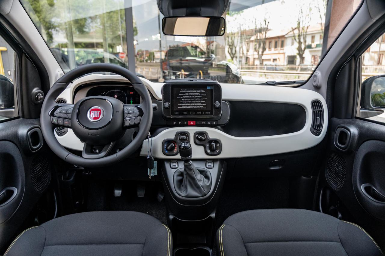 Fiat Pandina Cross 1.0 Hybrid