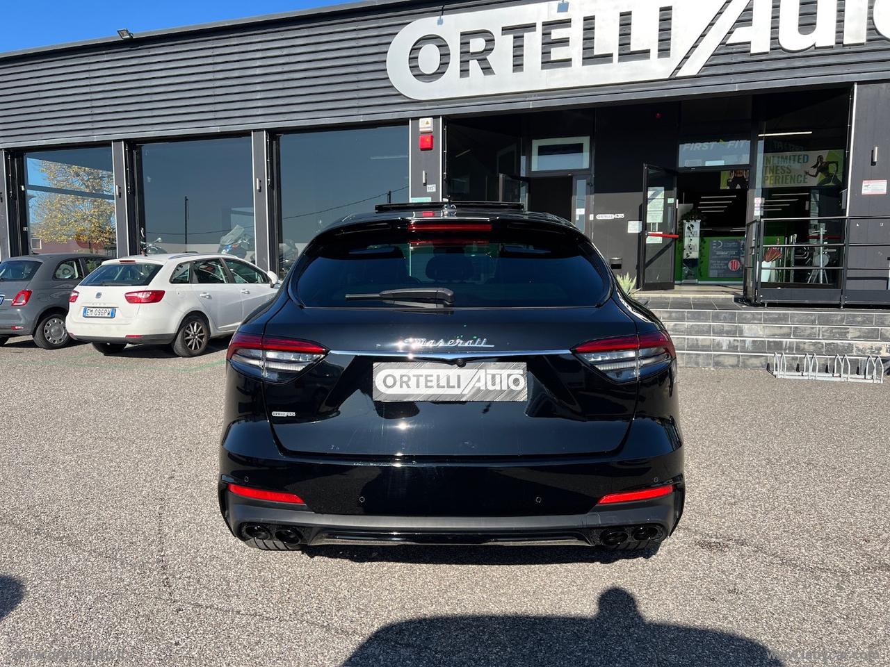 MASERATI Levante V6 Diesel AWD Gransport IVA DEDUCIBILE