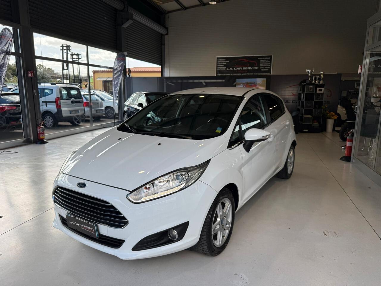 Ford Fiesta 1.5 TDCi 75CV 5 porte Titanium