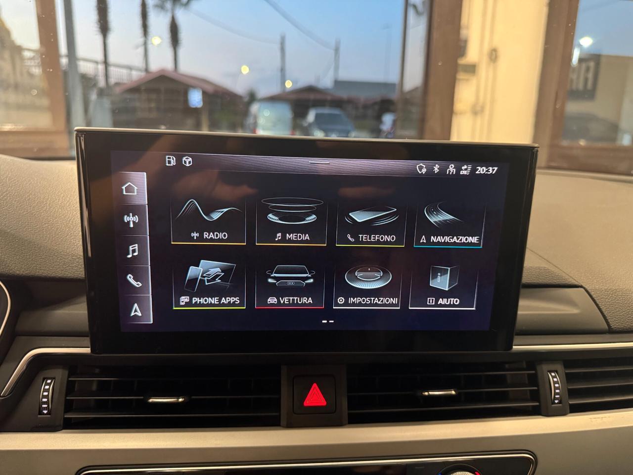 Audi A4 Avant 40 TDI S tronic line edition