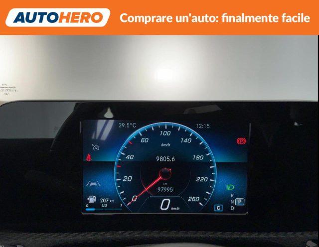 MERCEDES-BENZ A 180 d Automatic Business