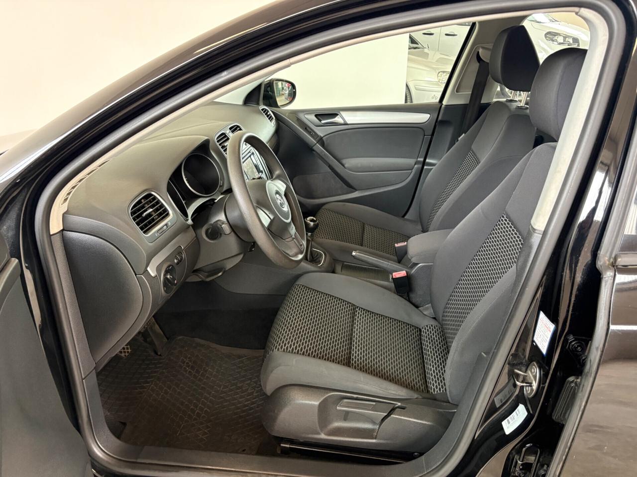 Volkswagen Golf 1.6 TDI DPF 5p. Highline