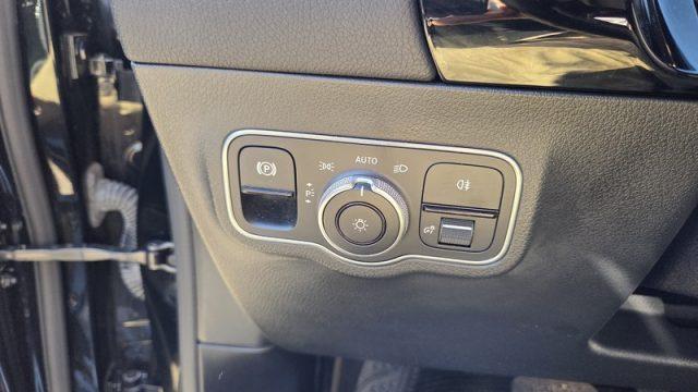 MERCEDES-BENZ GLA 250 e hybrid EQ Business Extra PERMUTE GARANZIA 2028