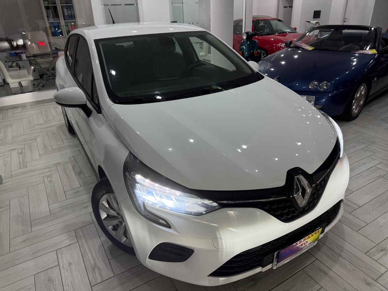 Renault Clio SCe BENZ. 5 porte INTENS+FULL LED/NAVI2021