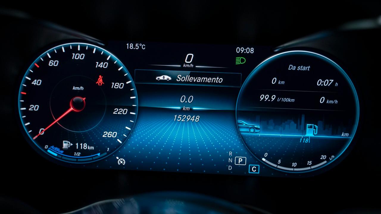 Mercedes-benz GLC 220 D COUPE 4MATIC PREMIUM PLUS AMG 20" TETTO PACK LUCI FULL OPTIONAL