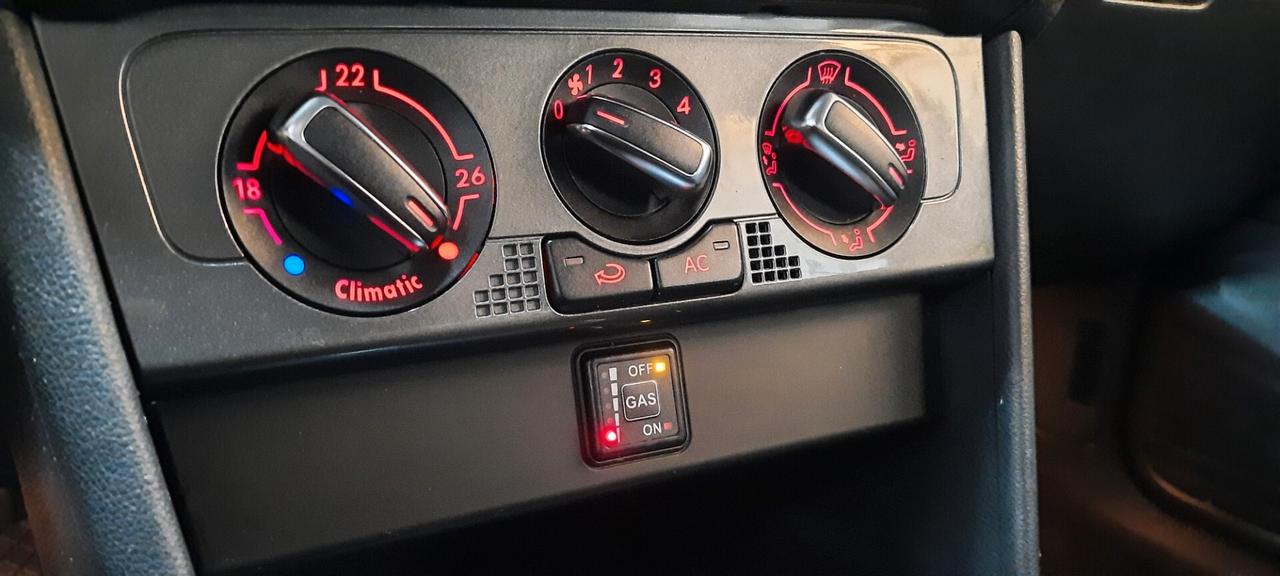 Volkswagen Polo 1.4 5 porte Highline BiFuel GPL