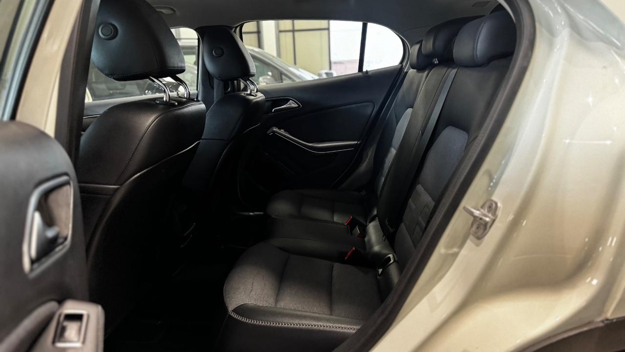 Mercedes-benz GLA 180 d Executive