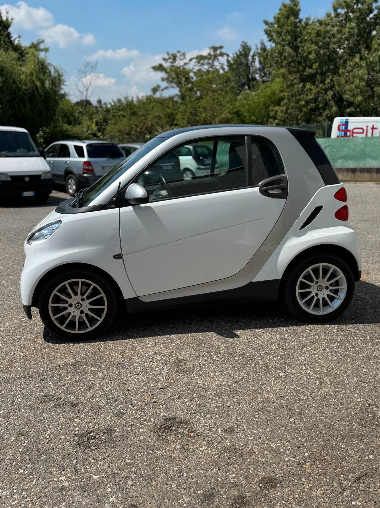Smart ForTwo 1.0 Benz. 52kW Automatica *34.000 km*