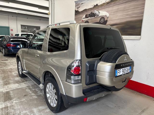 MITSUBISHI Pajero 3.2 DI-D 16V aut. 3p. Instyle DPF