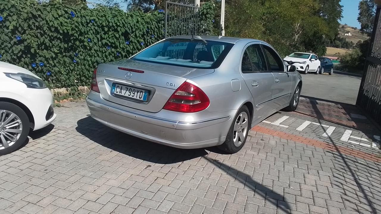 Mercedes-benz E 270 CDI cat Classic