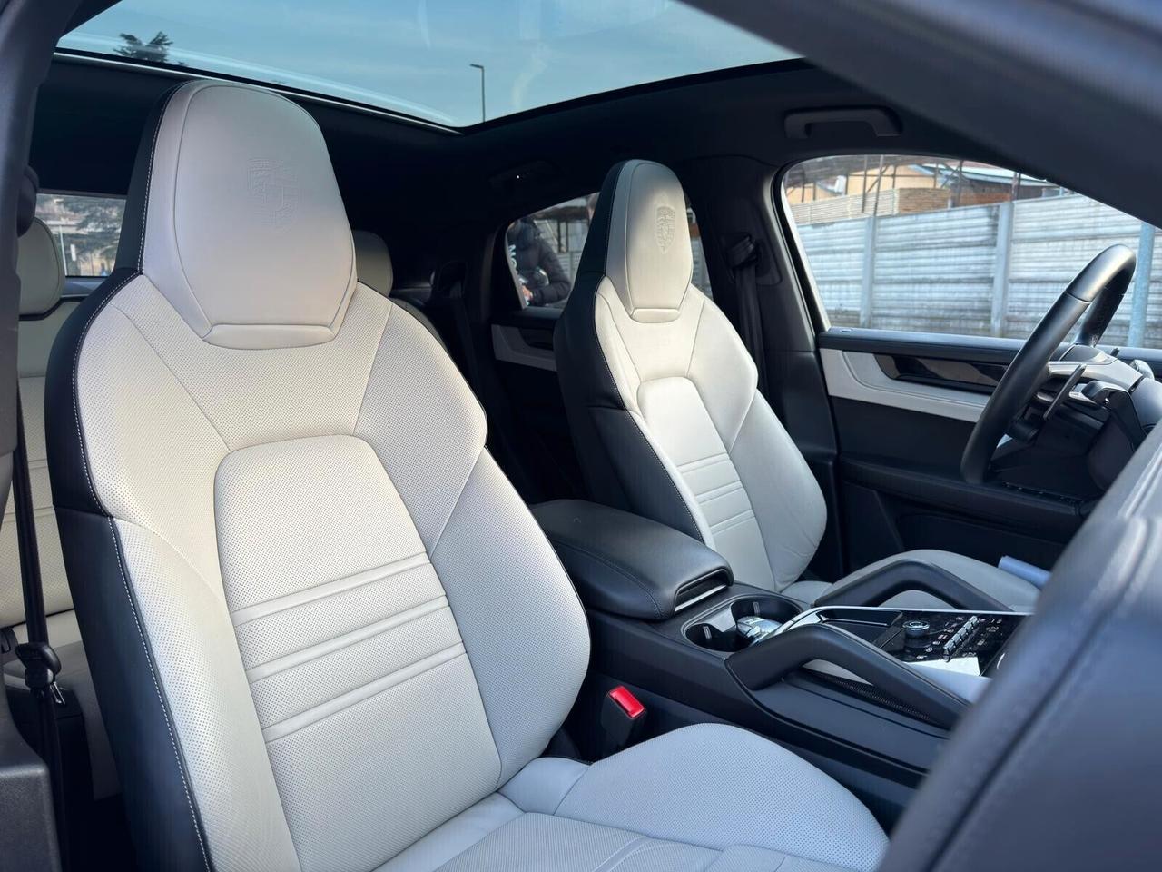 Porsche Cayenne Coupé 3.0 V6 E-Hybrid