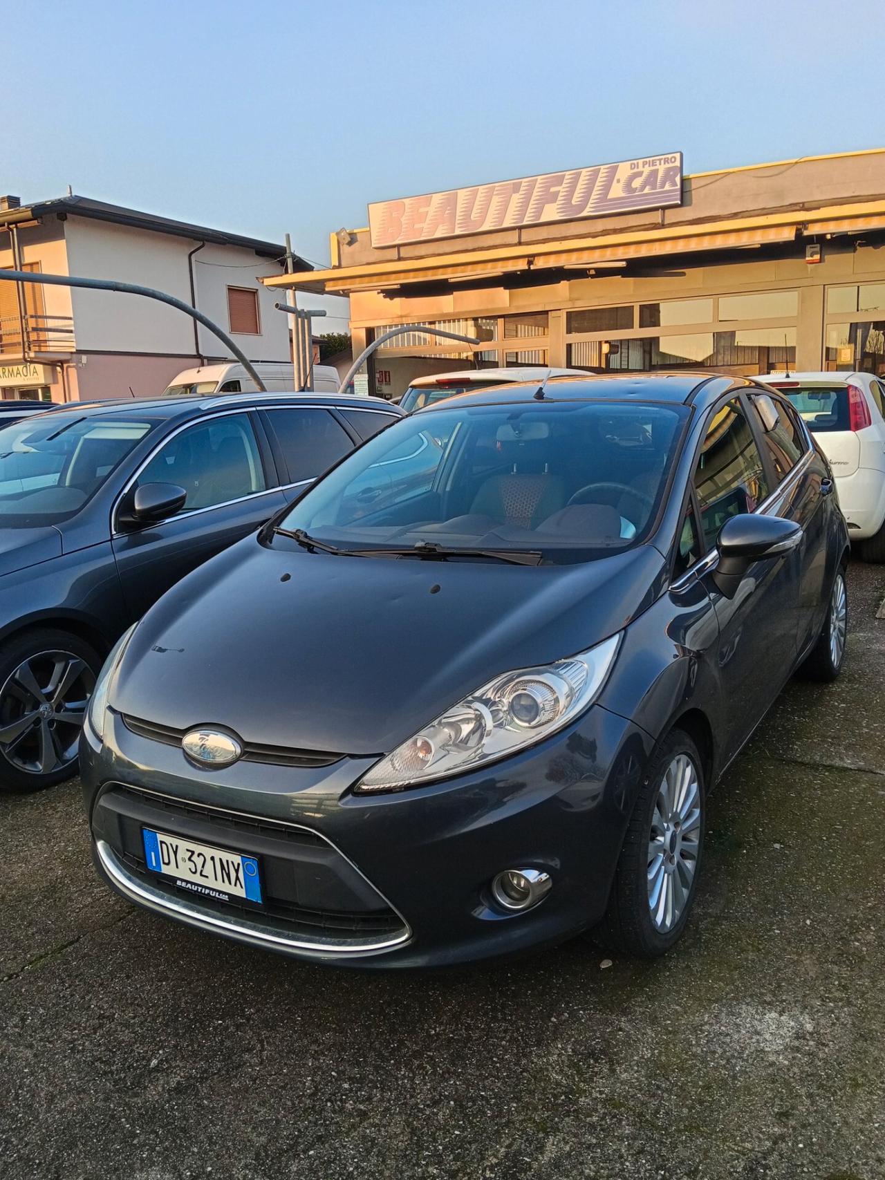 Ford Fiesta 1.4 5 porte Bz.- GPL Titanium