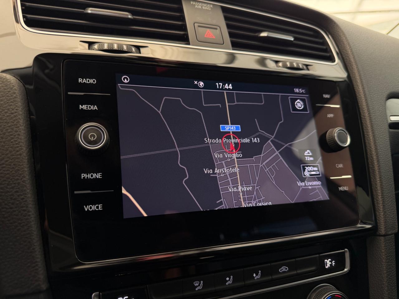 Volkswagen Golf 1.6 TDI 115 CV DSG COCKPIT