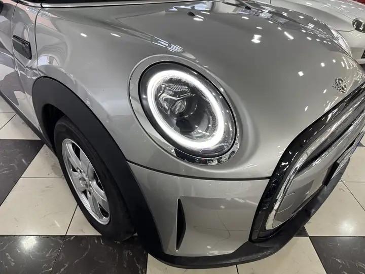 Mini 1.5 Cooper Essential