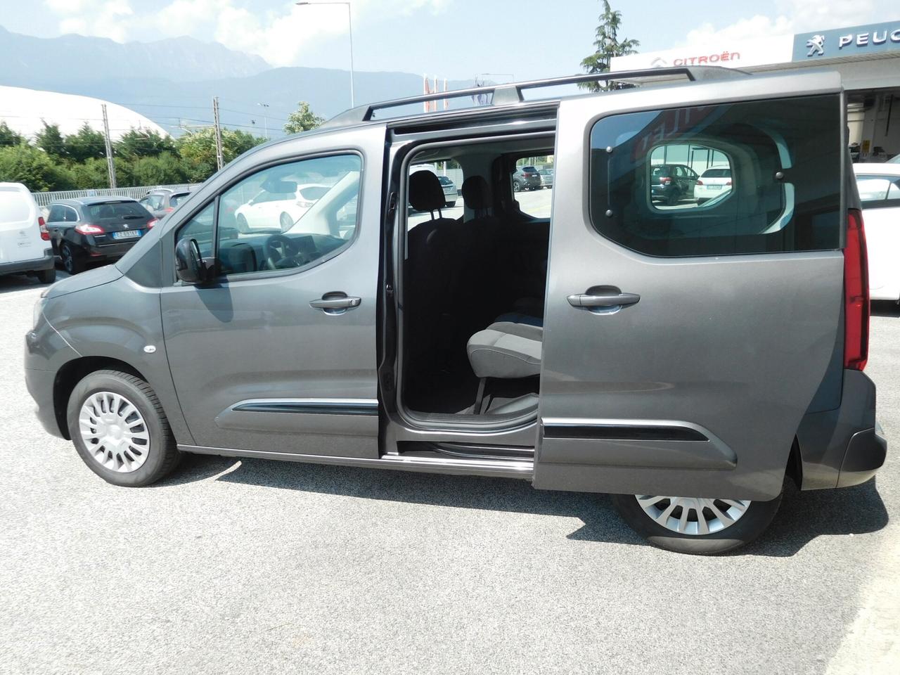 Toyota Proace City Verso 1.5D 100cv S&S Short D Lounge 7 POSTI