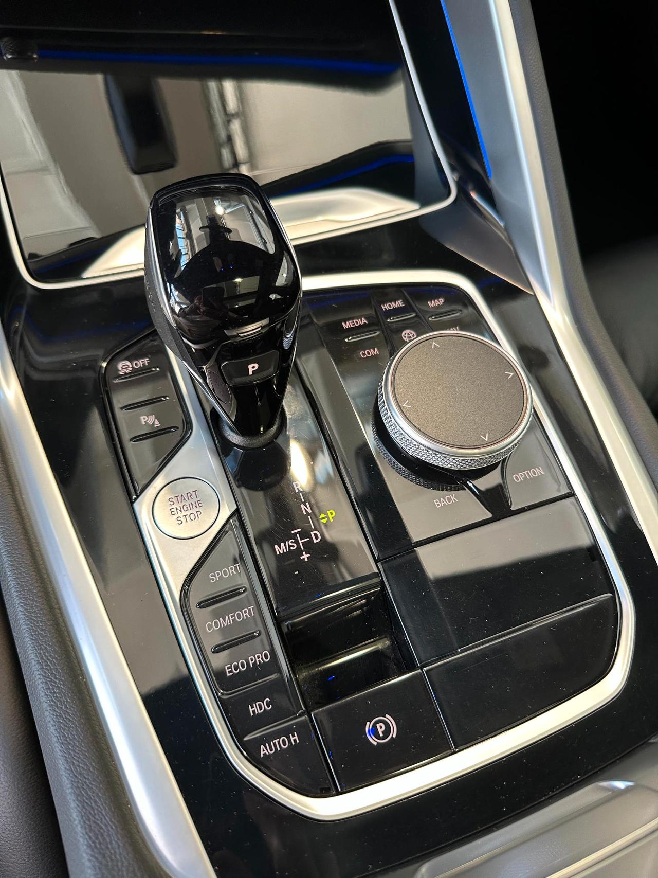 BMW X6 xdrive40d mhev 48V Msport - 22" - Tetto -Carplay