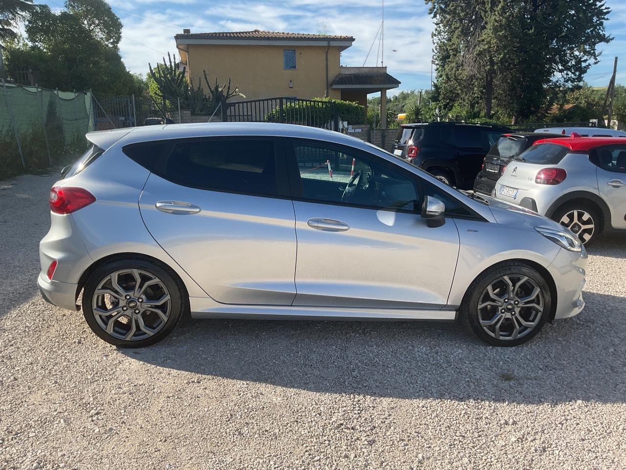 Ford Fiesta 1.1 85 CV 5 porte ST-Line
