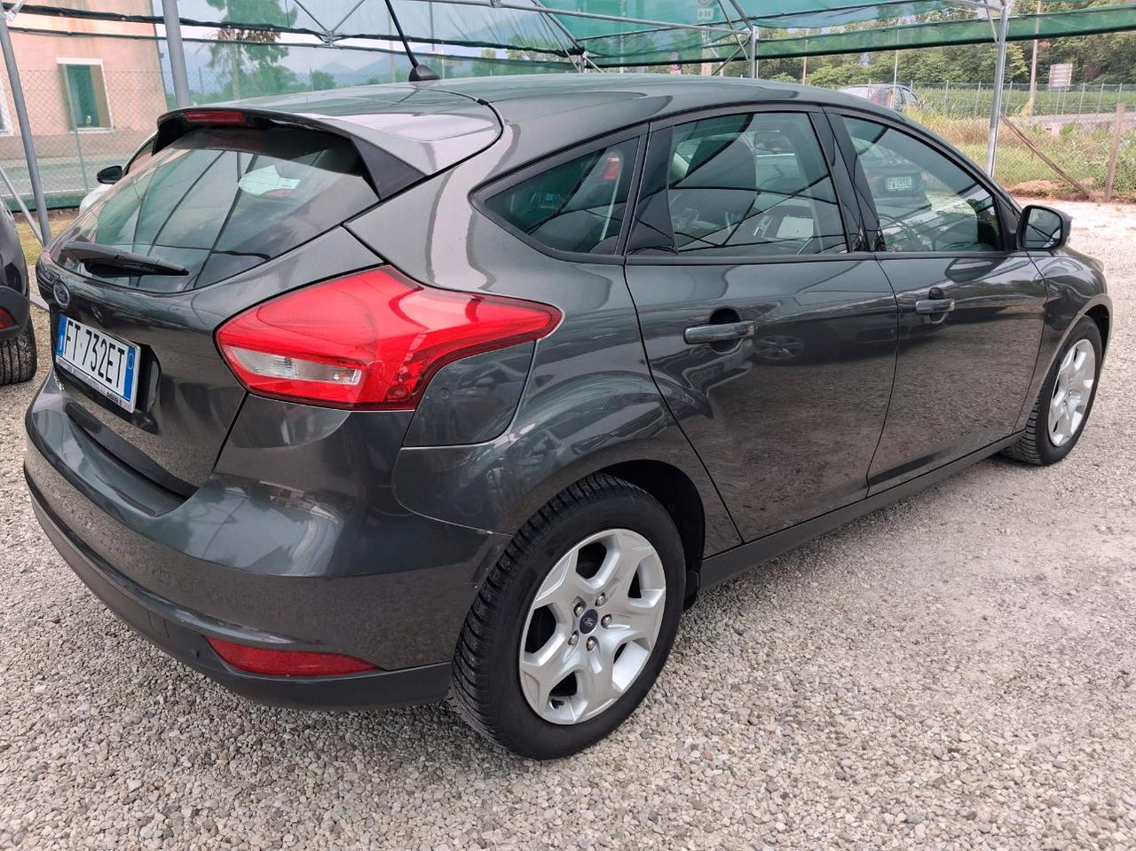 Ford Focus 5 Porte 5p 1.5 tdci Business s&s 95cv