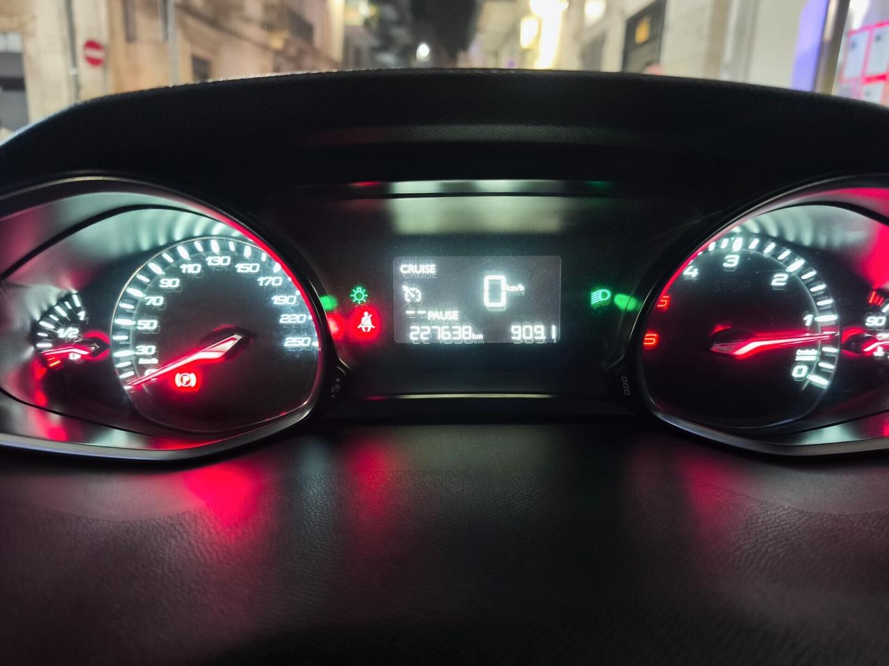 Peugeot 308 1.6 e-HDi 115 CV Stop&Start Allure