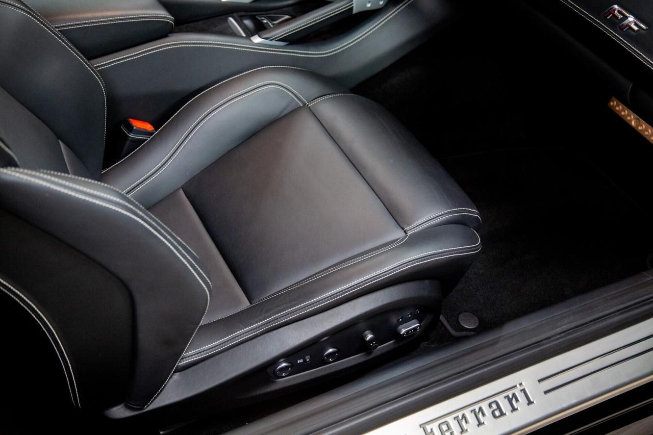 Ferrari FF DCT