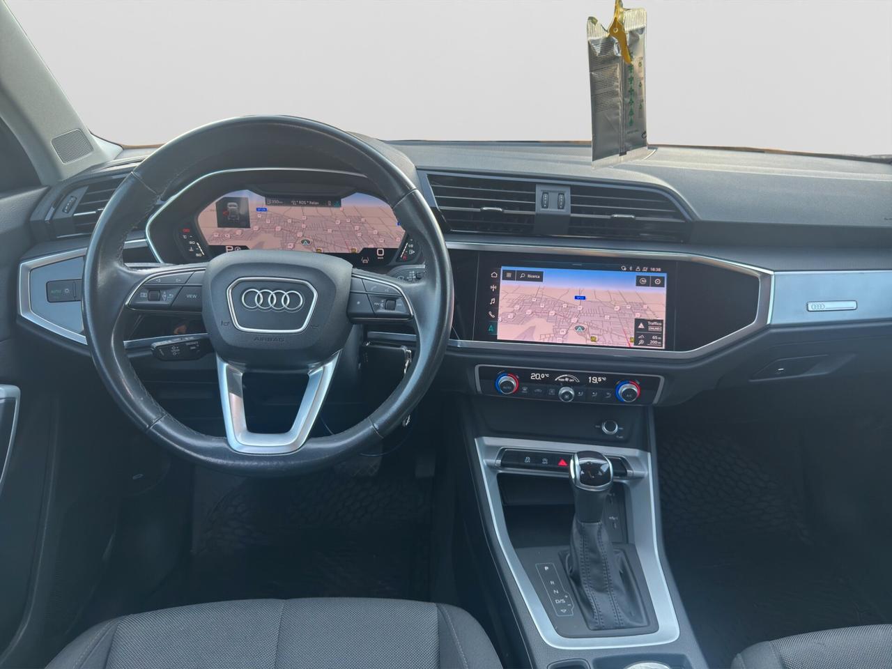 Audi Q3 35 TDI S tronic-S-LINE EST.