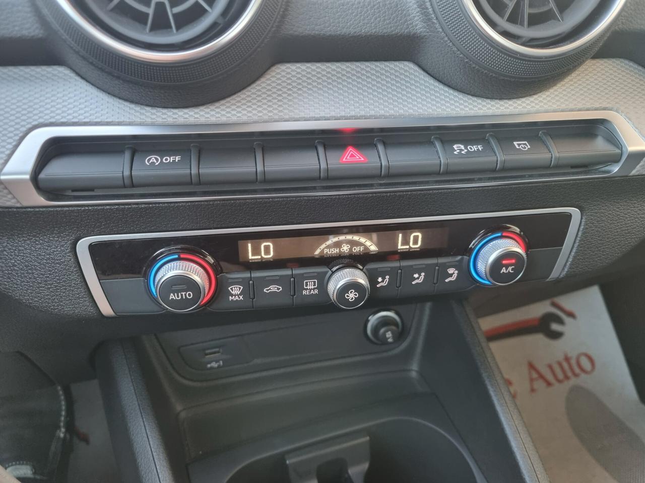 Audi Q2 30 TFSI Business