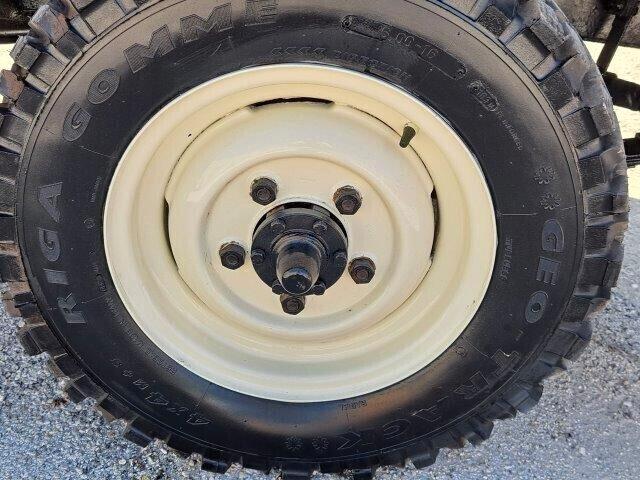 Land Rover Defender 88 2.3 d 3°s. safari 4x4 1974
