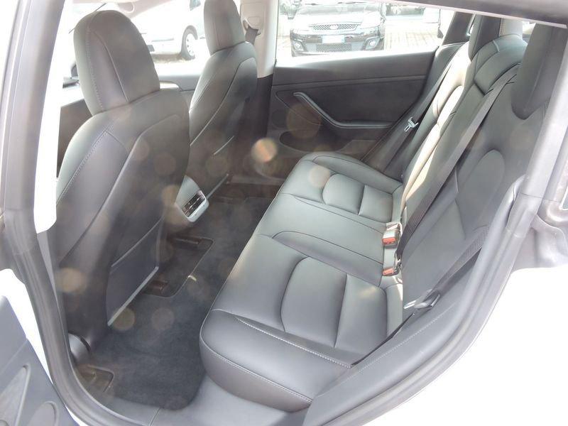 Tesla Model 3 Model 3 RWD