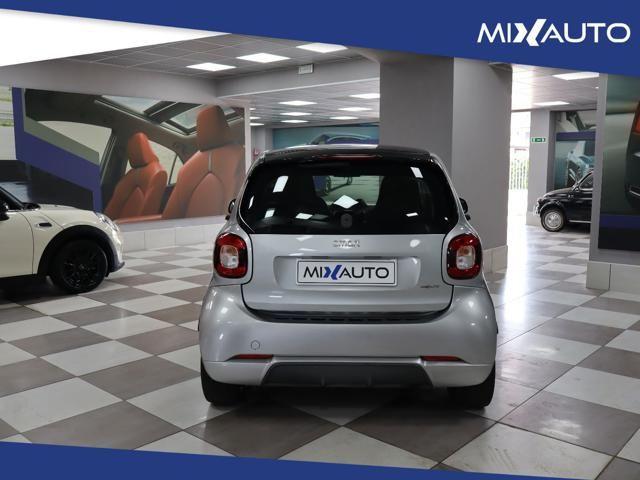 SMART ForTwo Coupè 1.0 Passion Twinamic EU6