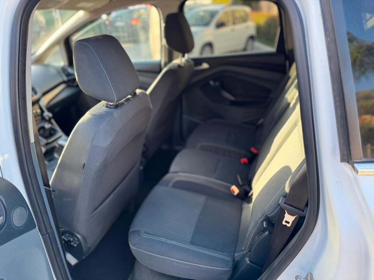 Ford C-Max 1.6 TDCi 115CV Titanium