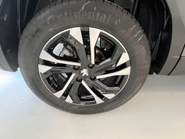 Peugeot 2008 PureTech 100 S&S Allure
