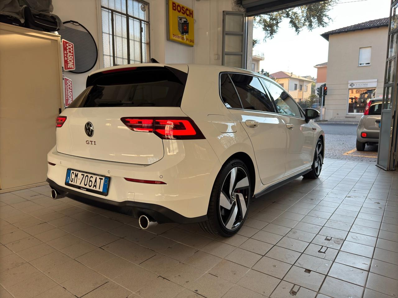 VW Golf GTI 2.0 TSI DSG 245CV