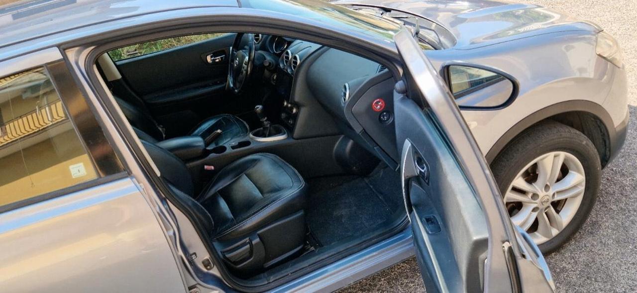 Nissan Qashqai 2.0 Dci 150Cv Gancio Di Traino