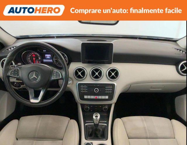 MERCEDES-BENZ A 180 d Sport