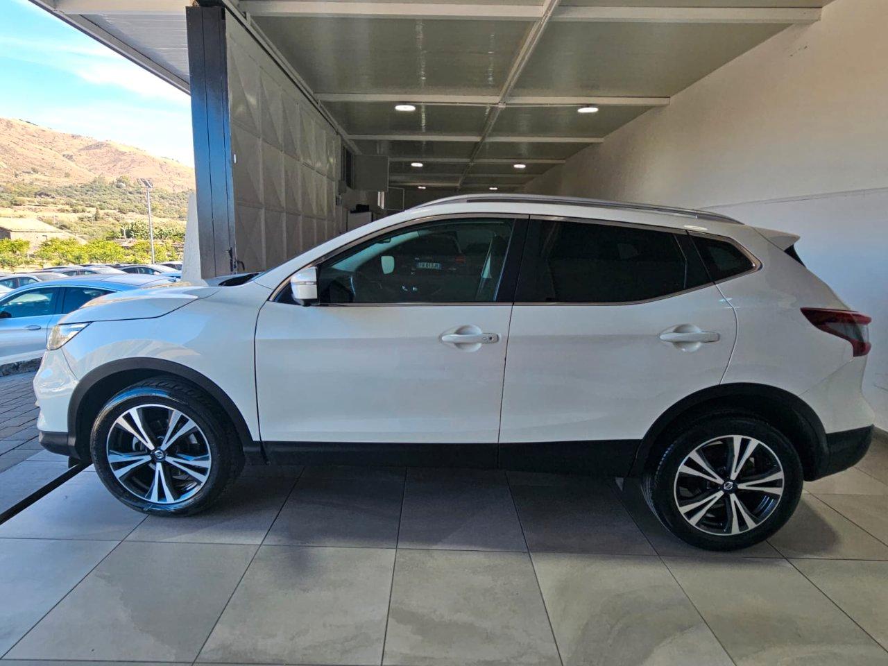 Nissan Qashqai 1.5 dci N-Connecta 115cv