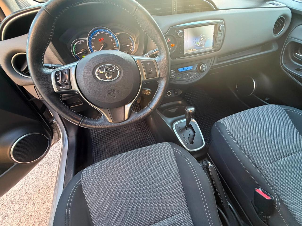 Toyota Yaris 1.5 Hybrid 5 porte Active