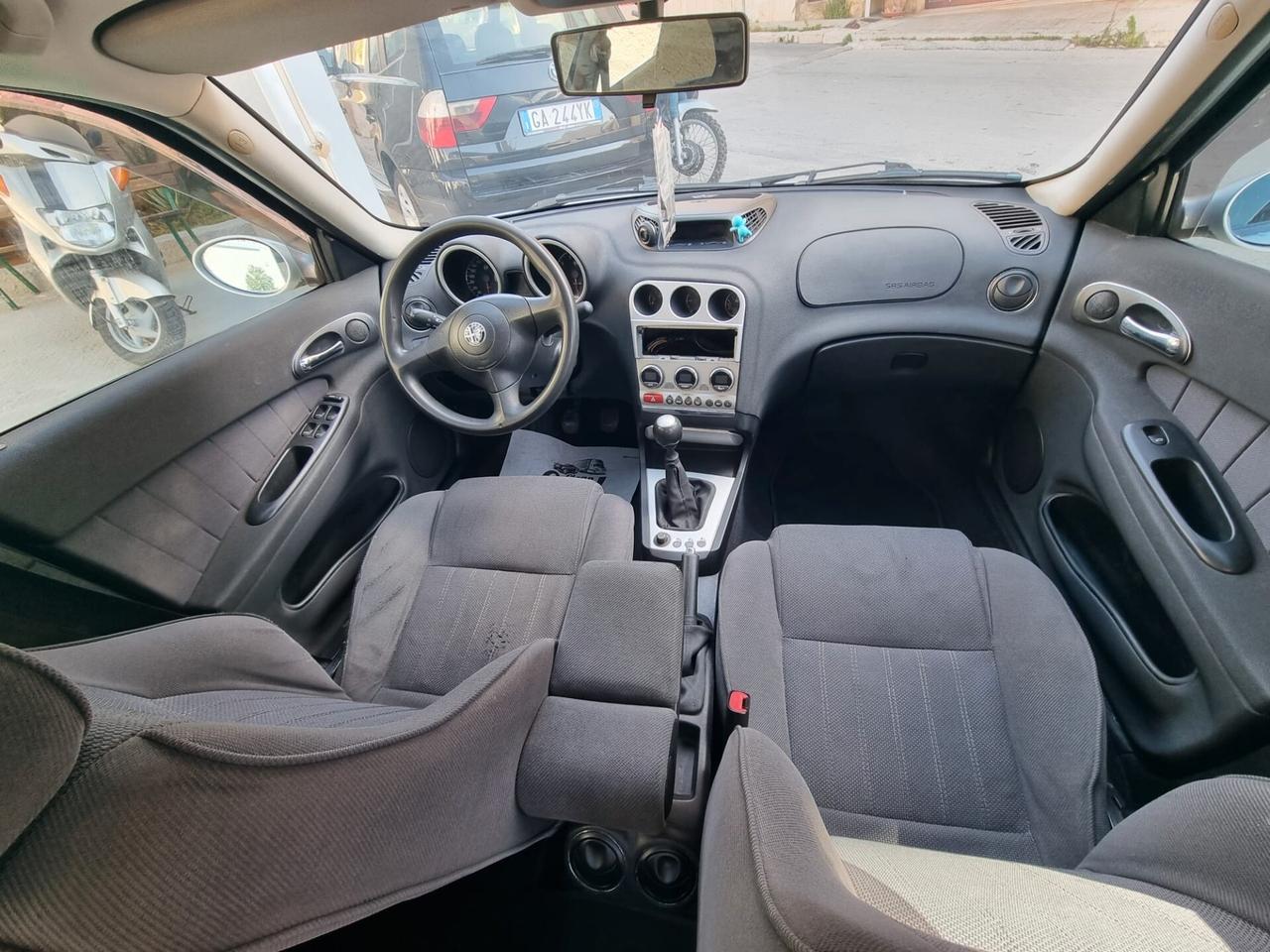 Alfa Romeo 156 1.9 JTD 16V Progression