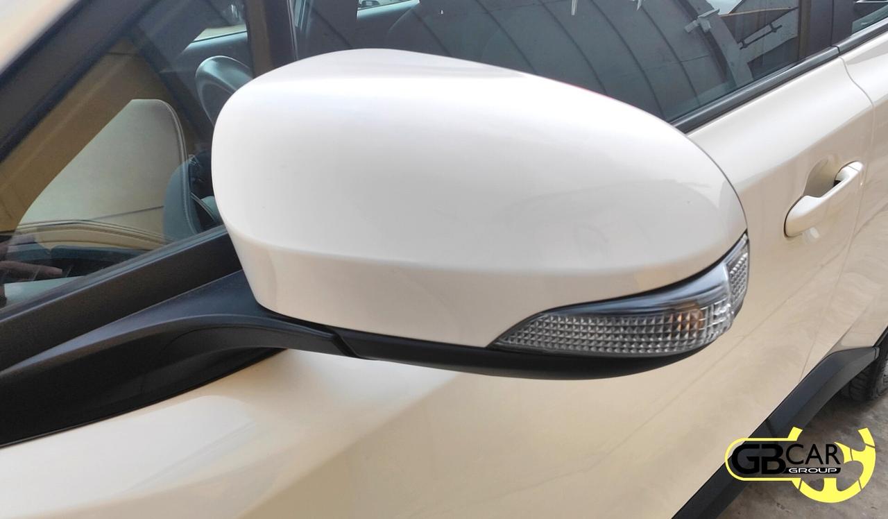 Toyota C-HR 1.8 Hybrid E-CVT Business