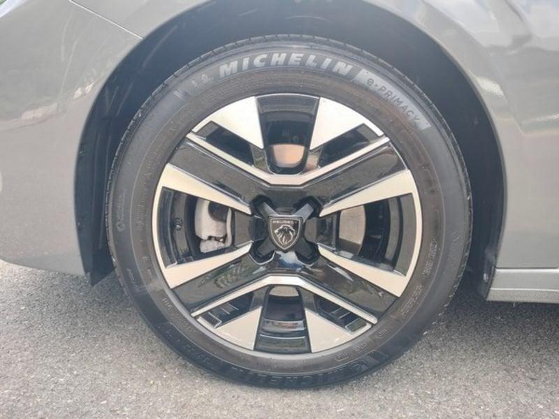 Peugeot 208 Allure PureTech 100 S/S