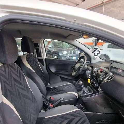 Lancia Ypsilon Ypsilon 1.2 Silver 69cv