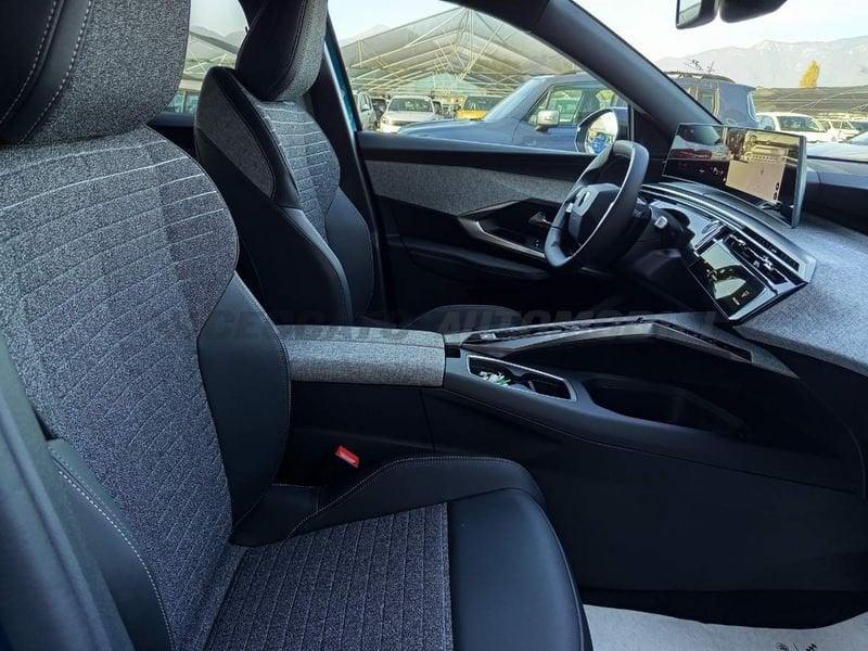 Peugeot 3008 3008 1.2 hybrid Allure 145cv e-dcs6