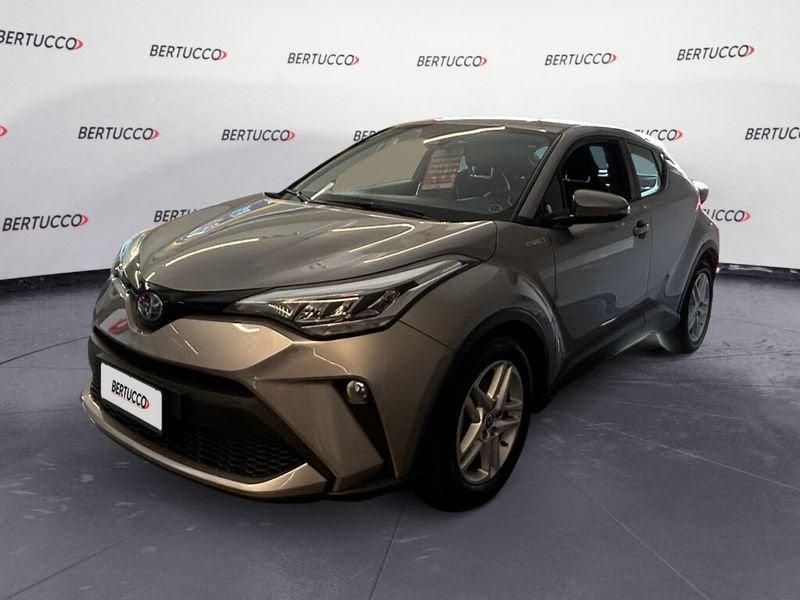 Toyota C-HR (2016-2023) 1.8 Hybrid E-CVT Business