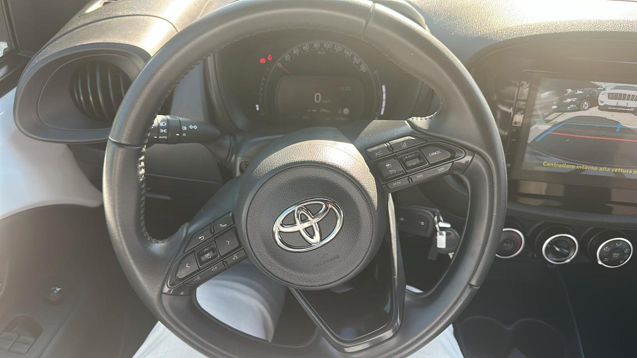 Toyota Aygo X 1.0 VVT-i 72 CV 5 porte Lounge Air