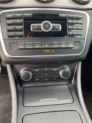 Mercedes-benz GLA 220 CDI Automatic Sport camera pelle AMG CRUISE MULTIFUNZIONE XENON