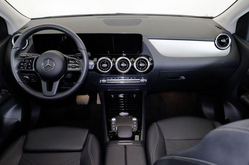 Mercedes-Benz Classe B - W247 2018 Diesel B 180 d Sport auto