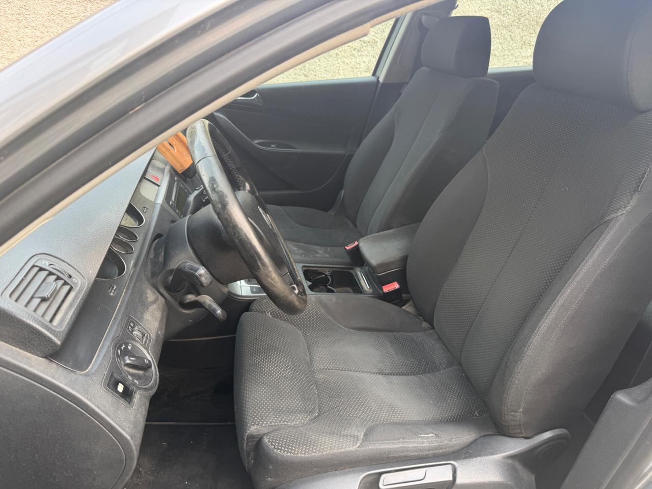 VW PASSAT 2.0TDI GANCIO TRAINO 1800KG