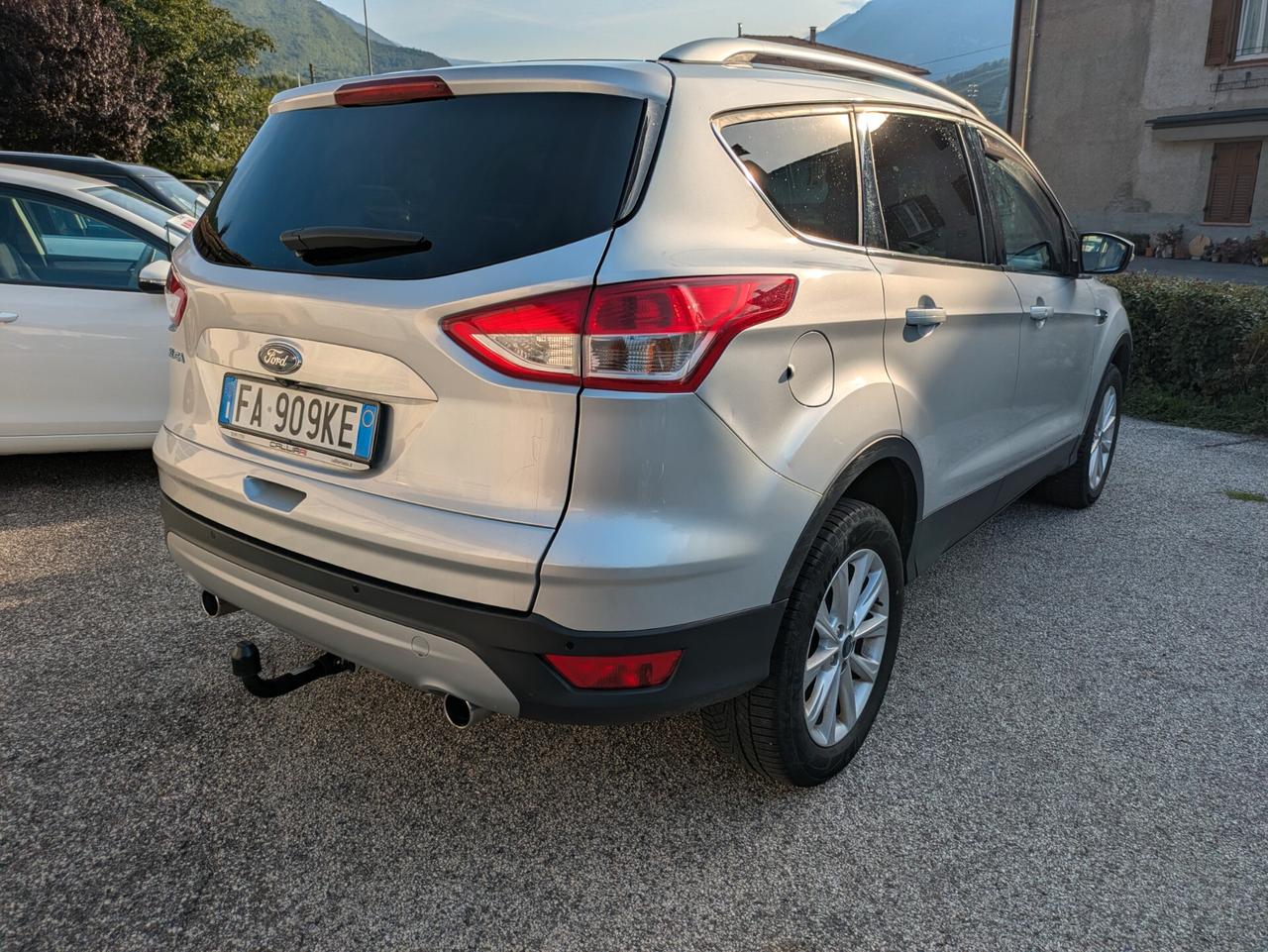 FORD KUGA 4WD 2.0 TDCI 150CV GANCIO TRAINO - AUTOMATICA