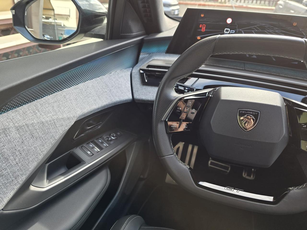 Peugeot 3008 Hybrid 136 e-DCS6 GT