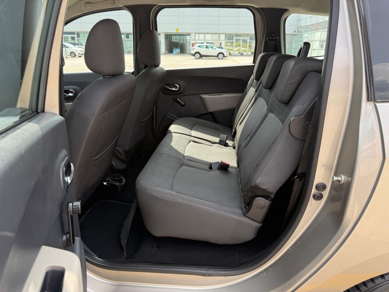 Dacia Lodgy 1.5 Diesel 90CV 5 posti OK NEOPATENTATI